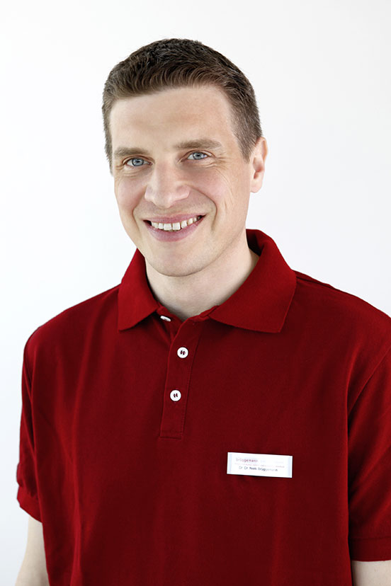 Dr. Dr. Niels Brüggemann - Facharzt für Mund-, Kiefer- und Gesichtschirurgie in Braunschweig